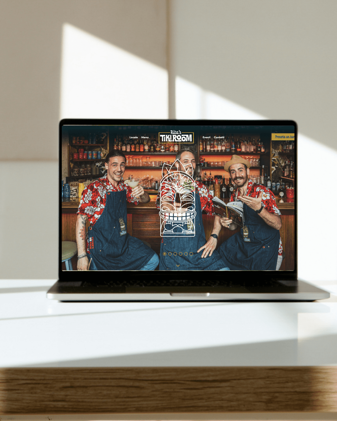 Mockup Site Bar